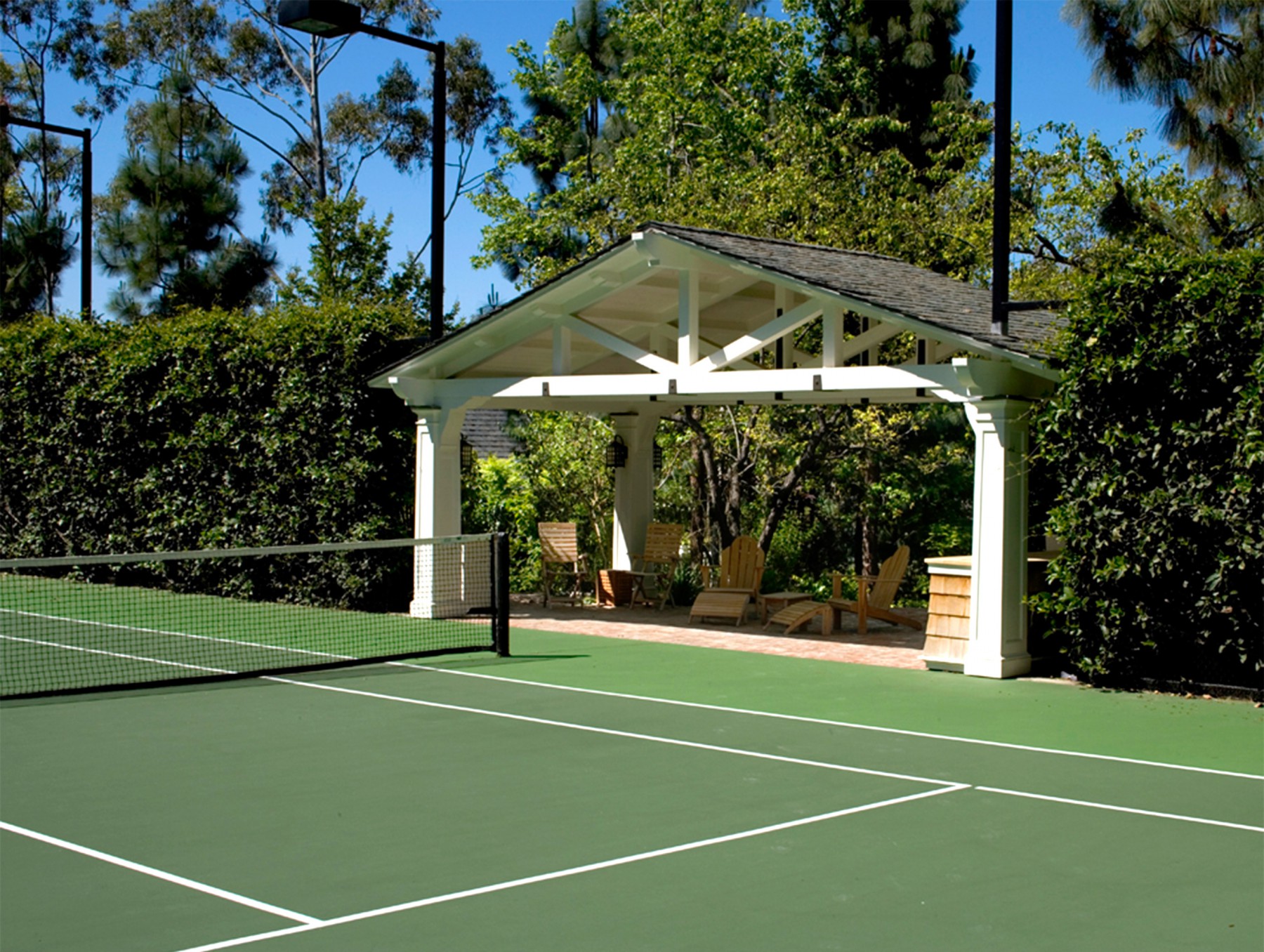 custom built pergola at tennis court